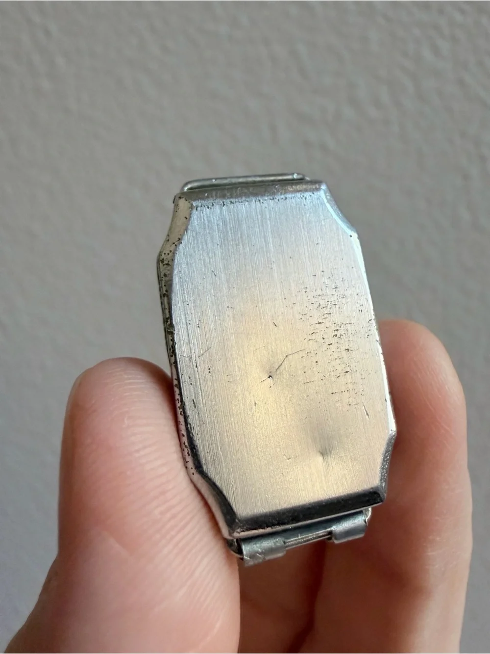 Vintage Art Deco-style Rectangular Winton Swiss wristwatch with a chain band